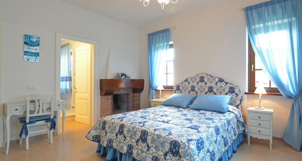 Villa Il Fortino Λίντο ντι Καμαϊόρε Δωμάτιο φωτογραφία